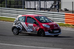 4BZR250615-067