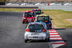 4BZR250615-113
