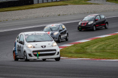 4BZR250615-158